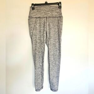 Mono B heathered gray leggings with pockets Size medium M